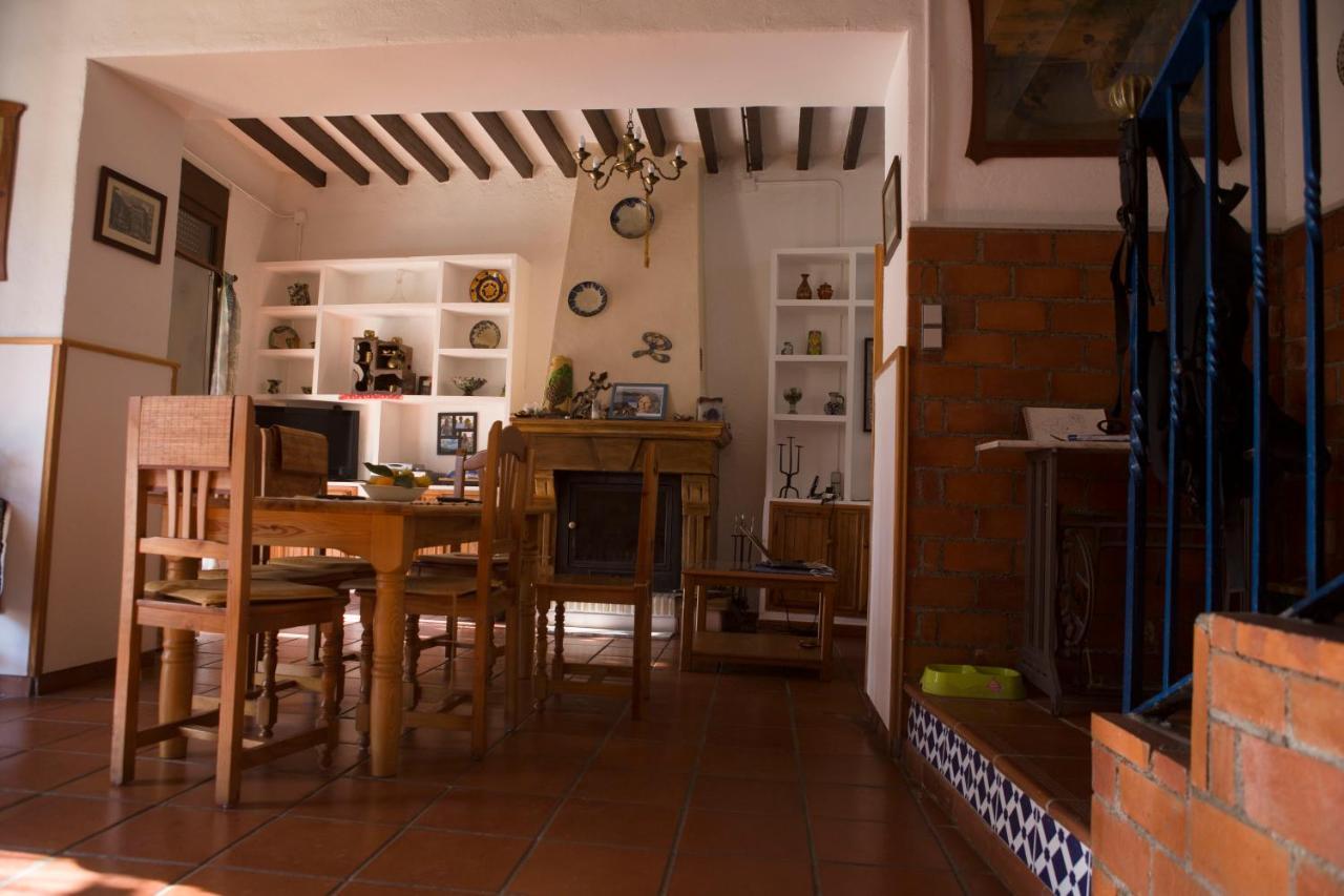 La Flecha Hostel Abrucena Eksteriør billede